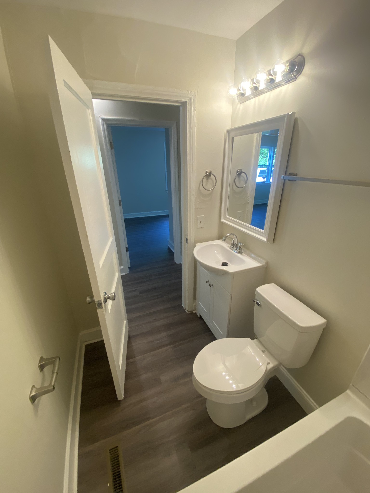 1228 Coarsey Dr Property Photo 16