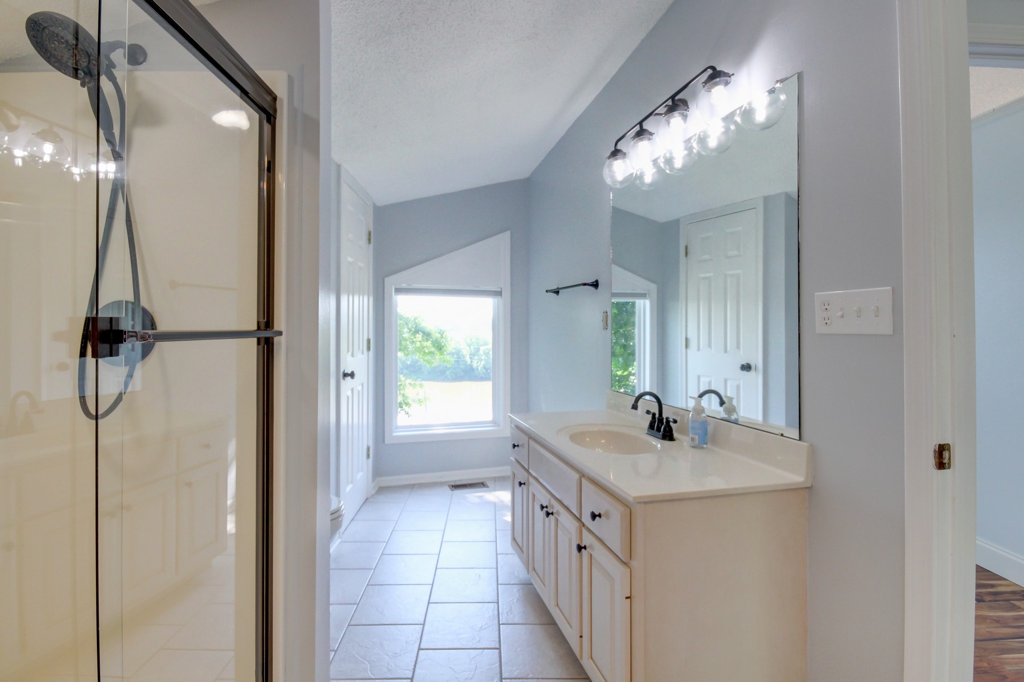 1176 Seven Mile Ferry Rd, N Property Photo 38