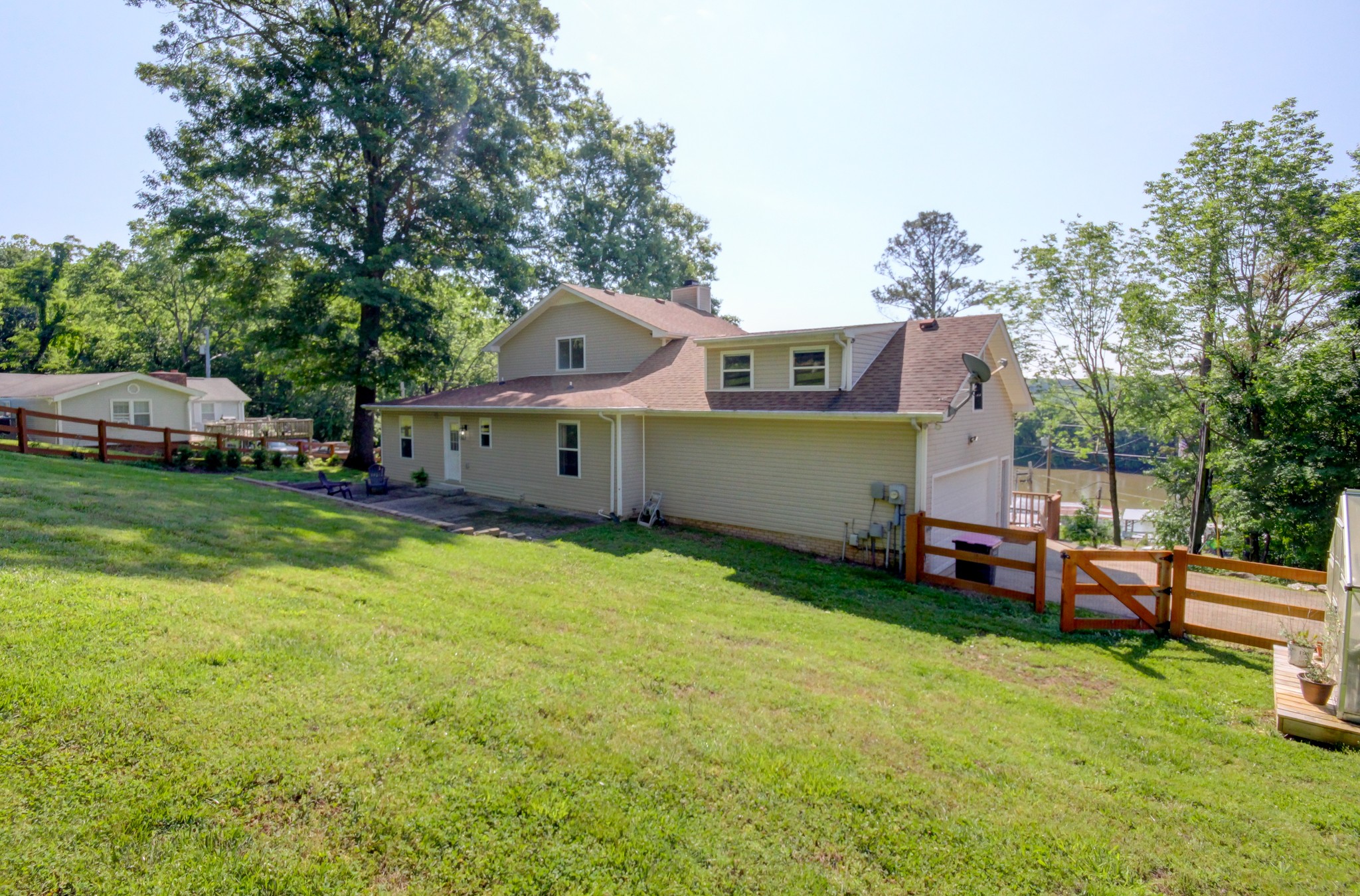 1176 Seven Mile Ferry Rd, N Property Photo 43