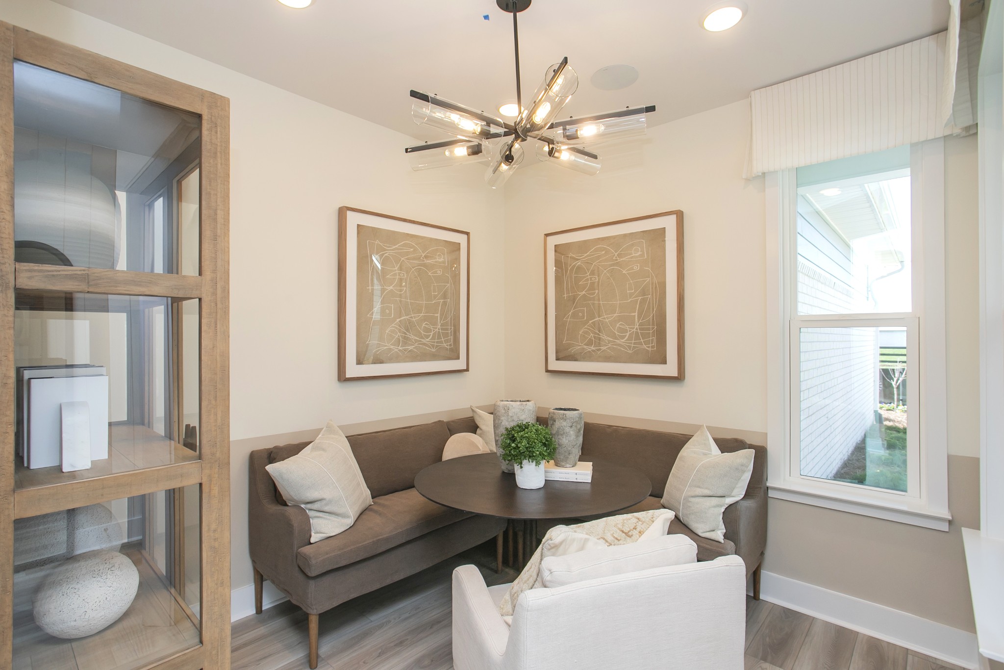 534 Scarlet Oak Road Property Photo 1