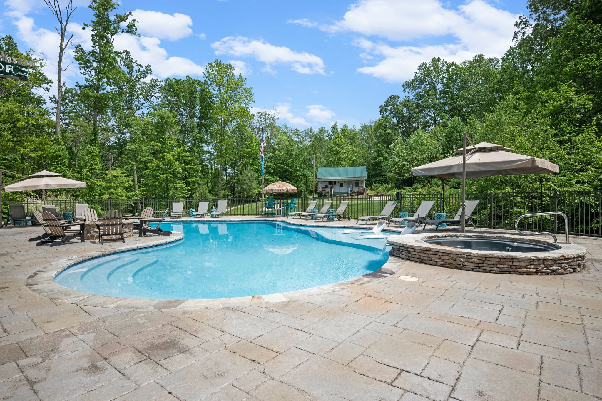 7646 Highway 100 Property Photo 53