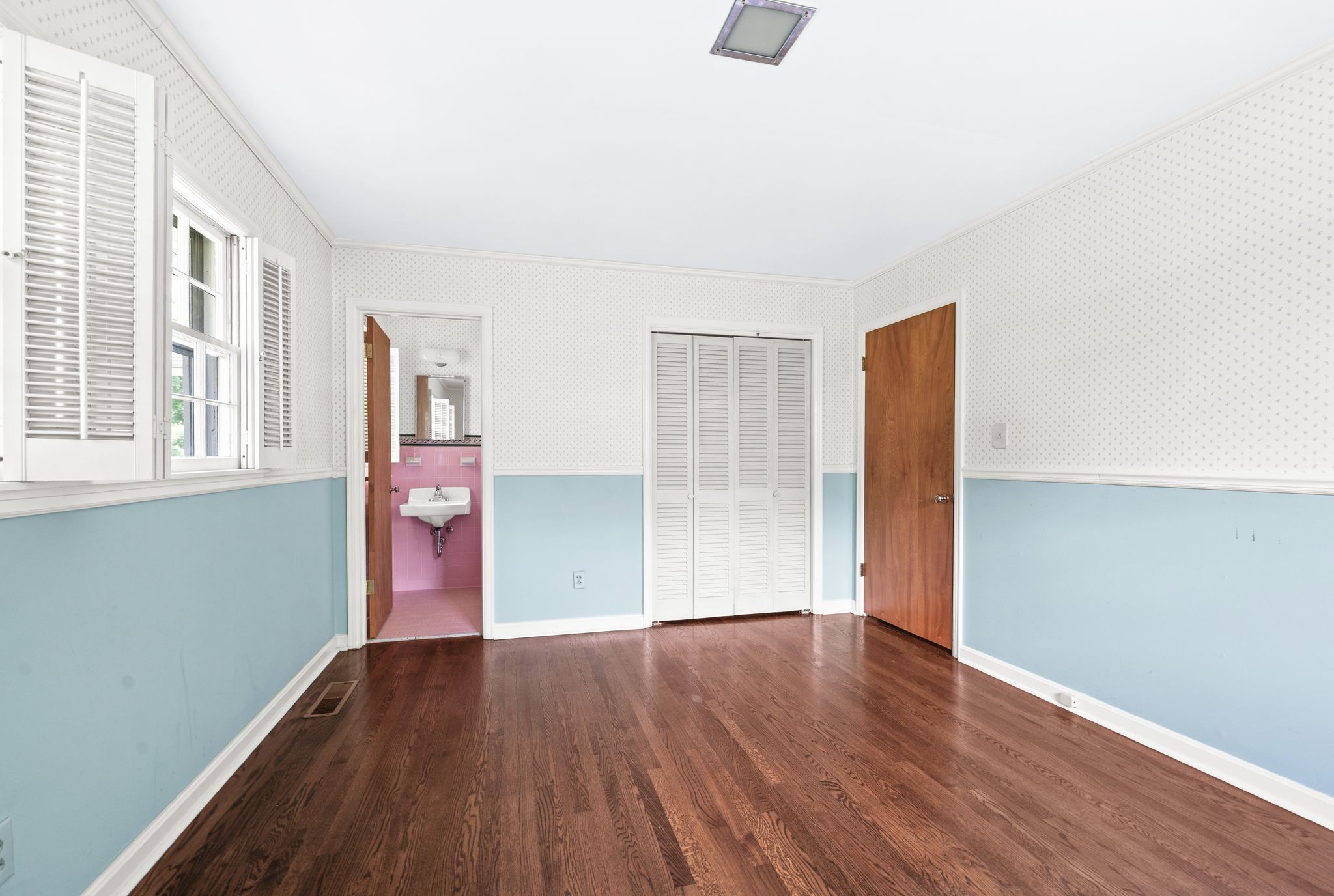 411 Tremont Dr Property Photo 40