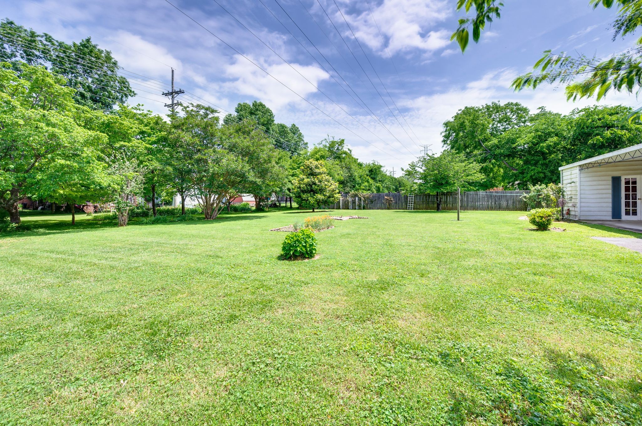 411 Tremont Dr Property Photo 46