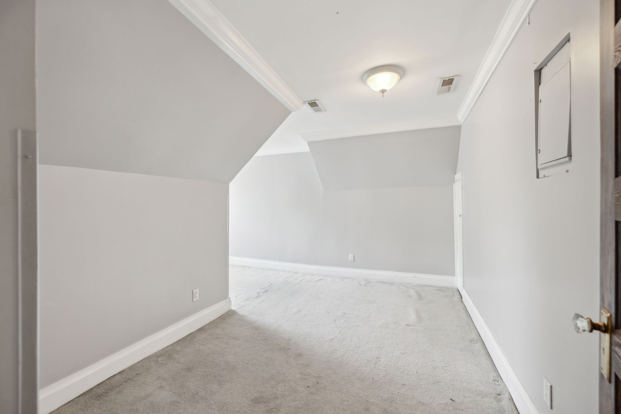 743 Benton Ave Property Photo 33