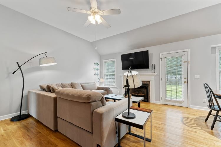 210 Highland Trl Property Photo 9