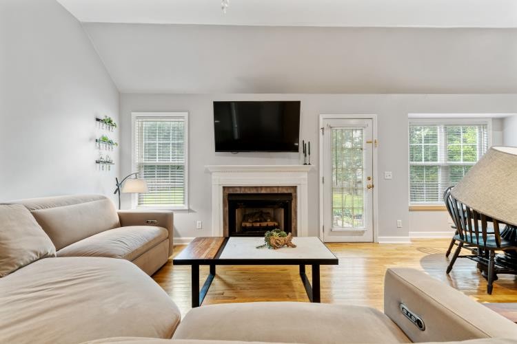 210 Highland Trl Property Photo 10