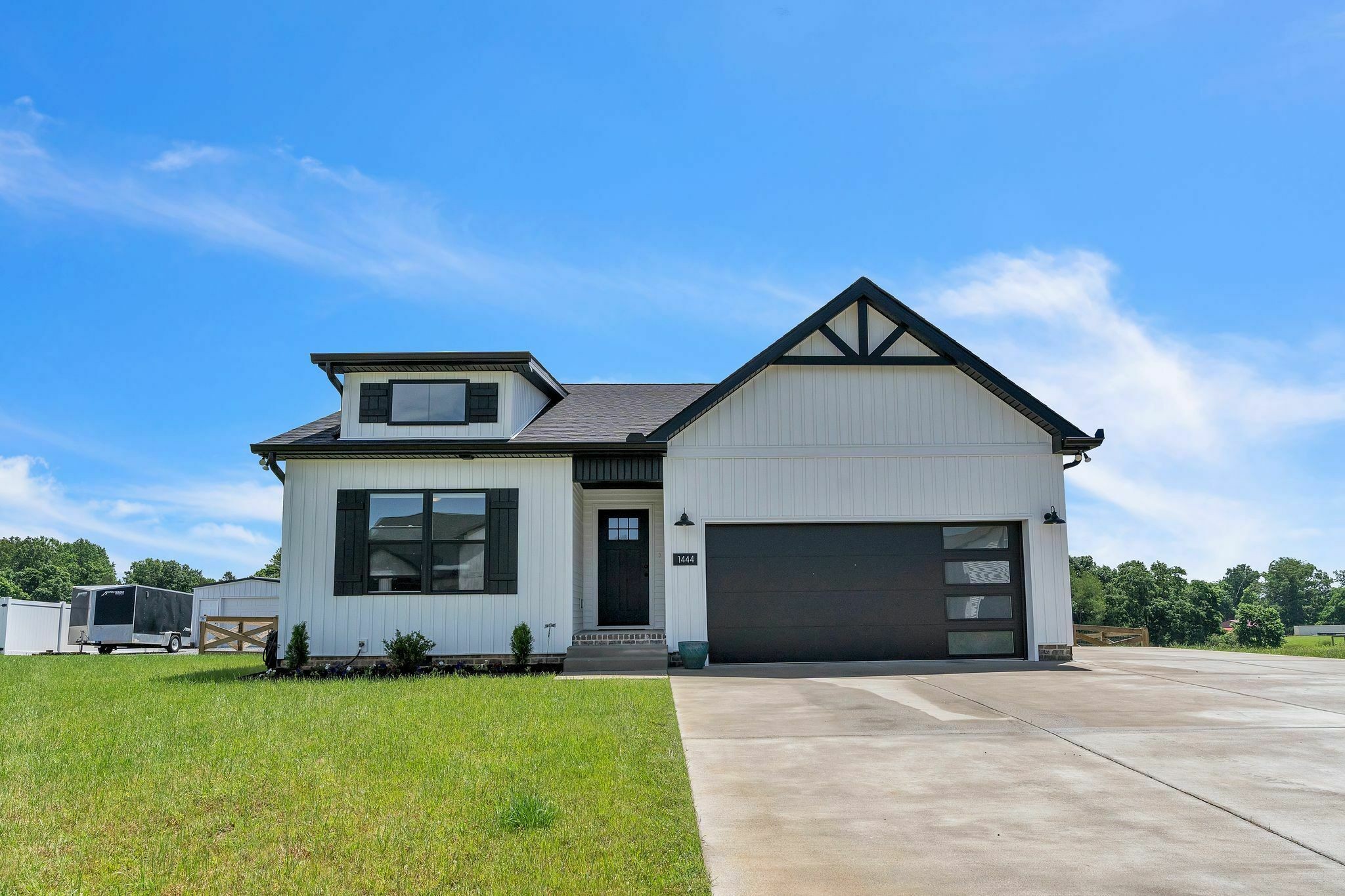 1444 Angus Way Property Photo 1