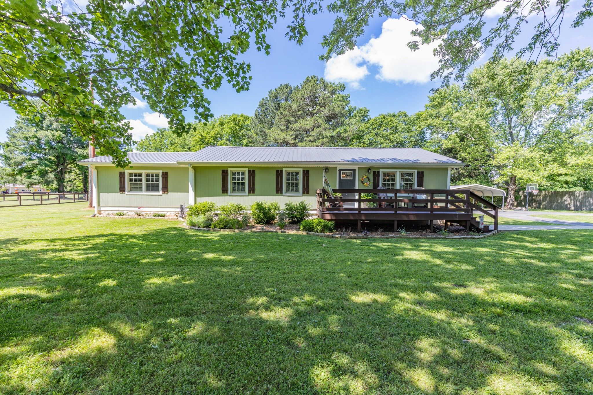 7547 Elm Springs Rd Property Photo 1