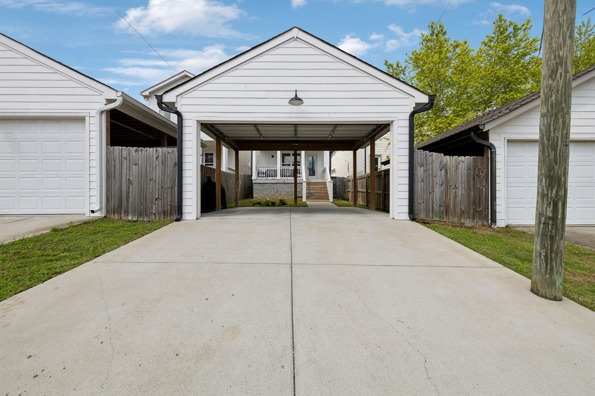 6113a California Ave Property Photo 45