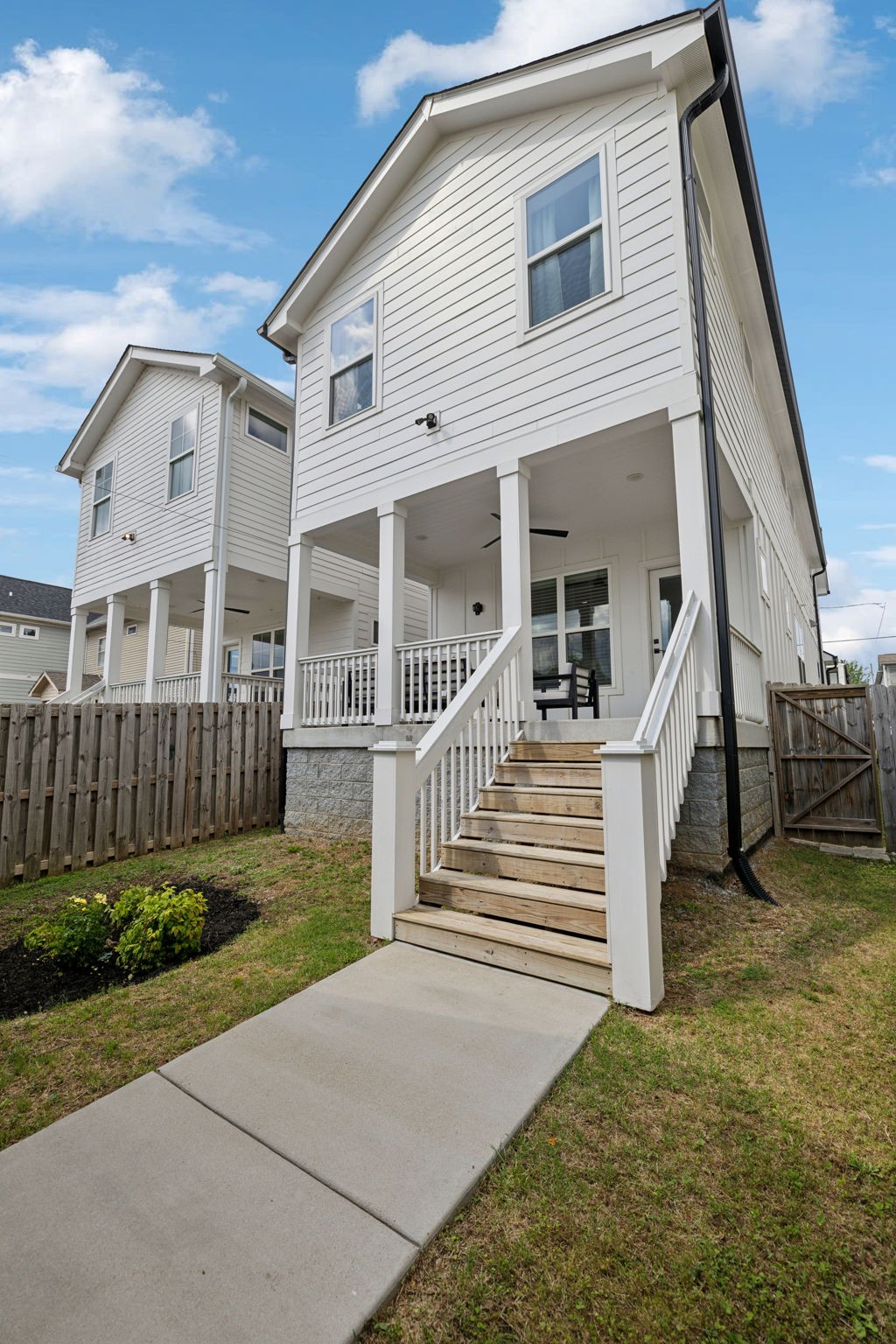 6113a California Ave Property Photo 49