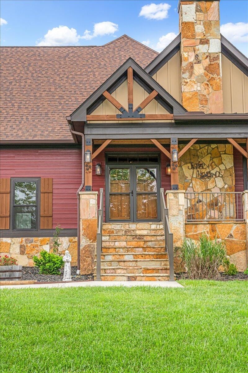 1165 River Bluffs Drive Property Photo 8