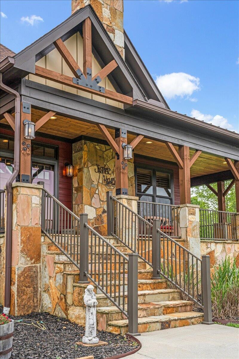 1165 River Bluffs Drive Property Photo 9