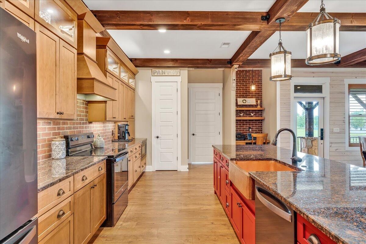 1165 River Bluffs Drive Property Photo 32