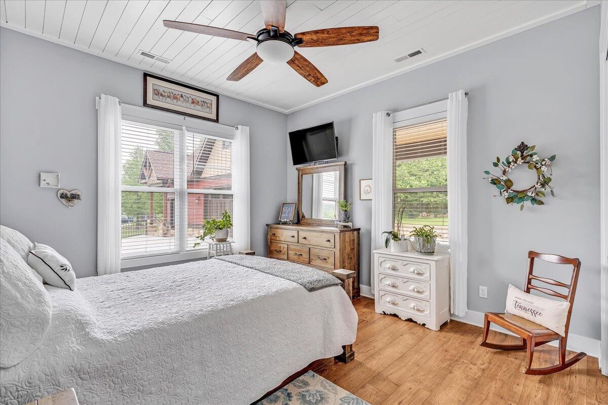 1165 River Bluffs Drive Property Photo 53