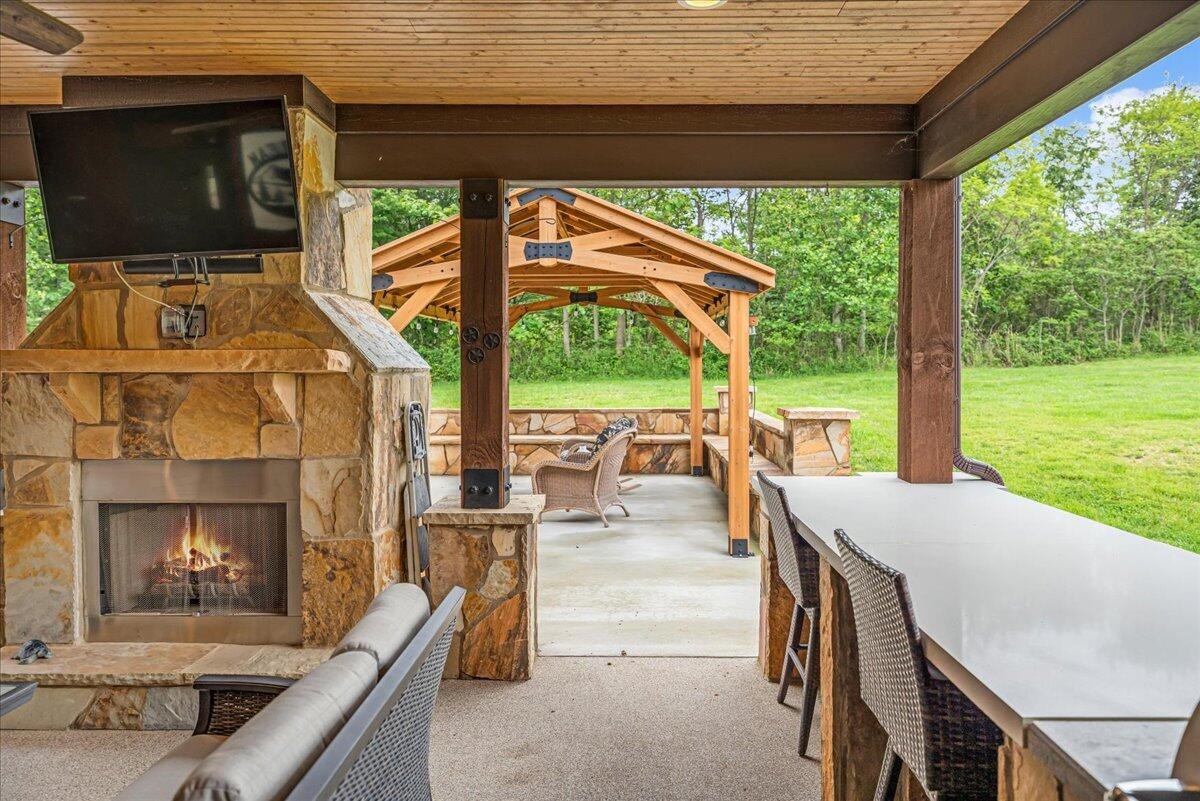 1165 River Bluffs Drive Property Photo 65