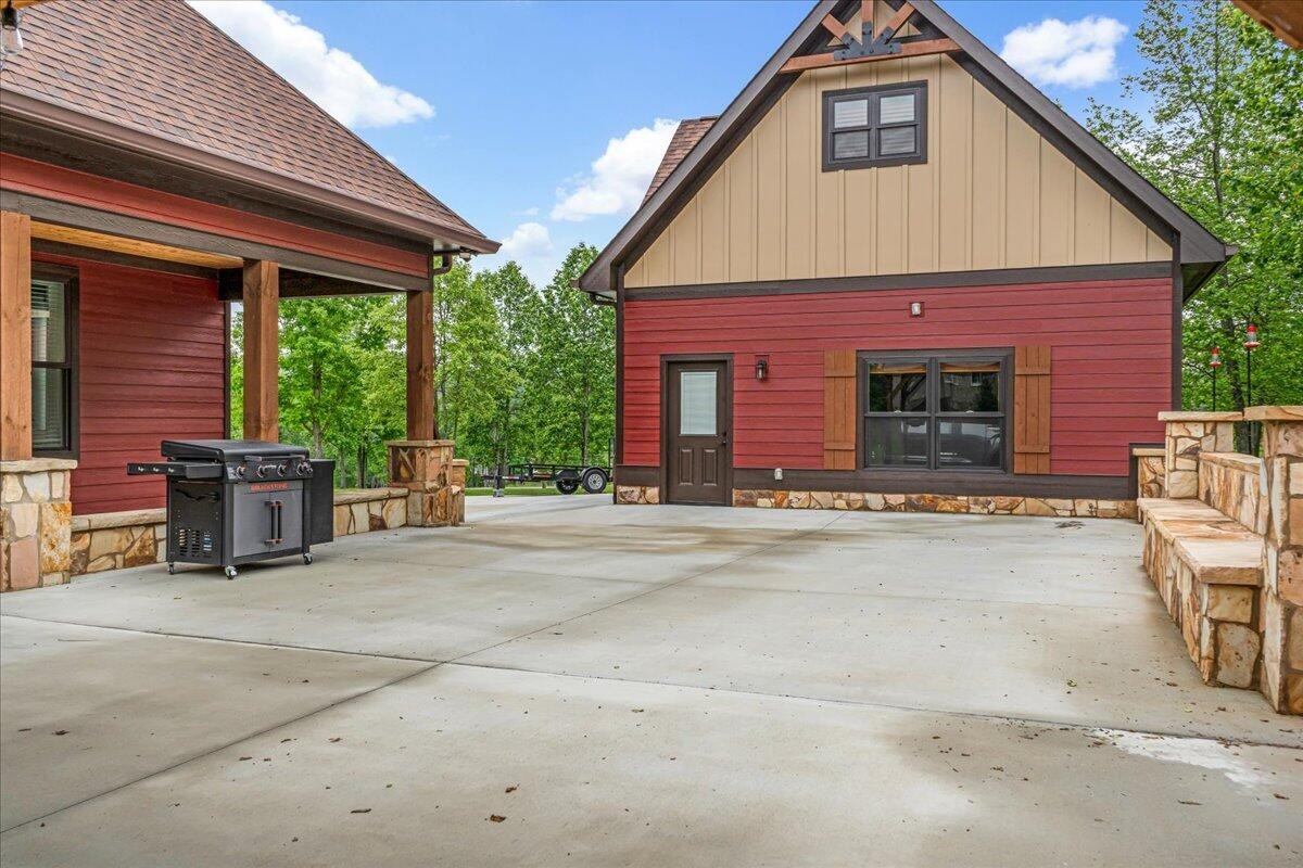 1165 River Bluffs Drive Property Photo 67