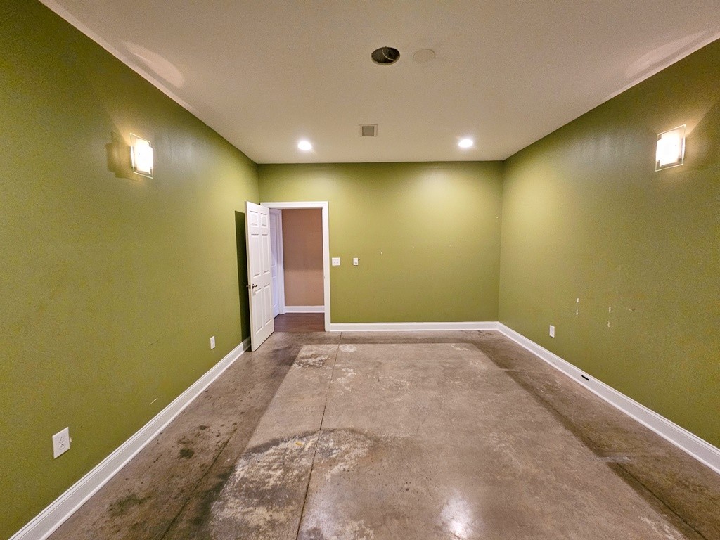 1175 Rock Springs Rd #100 Property Photo 12