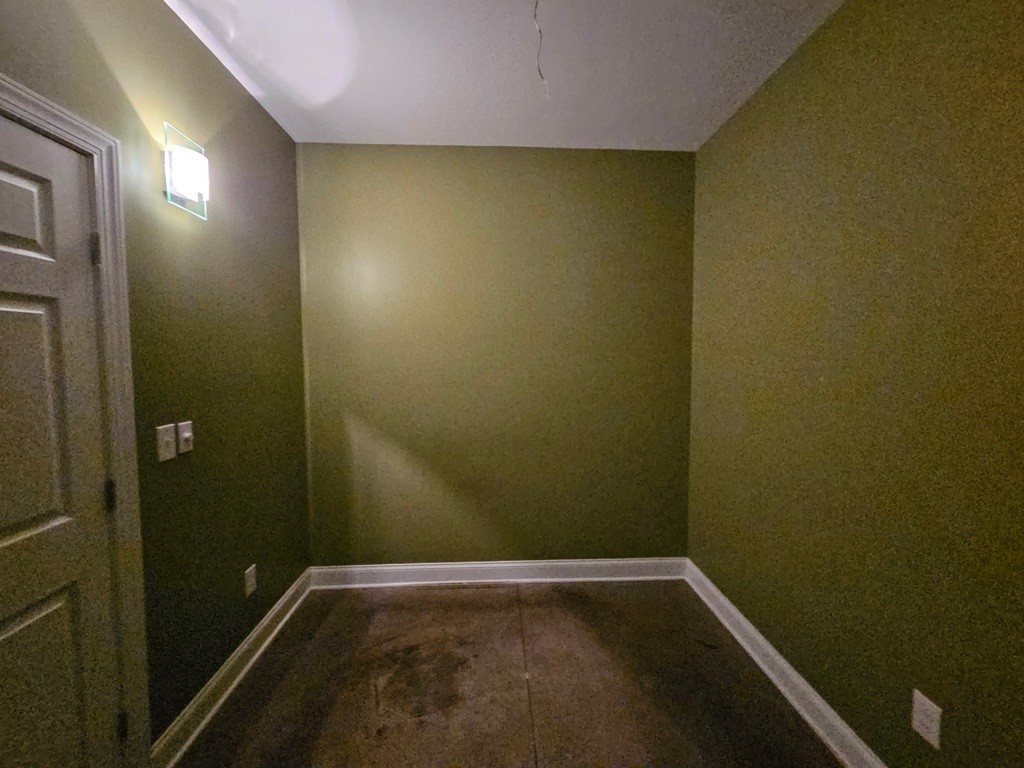 1175 Rock Springs Rd #100 Property Photo 21