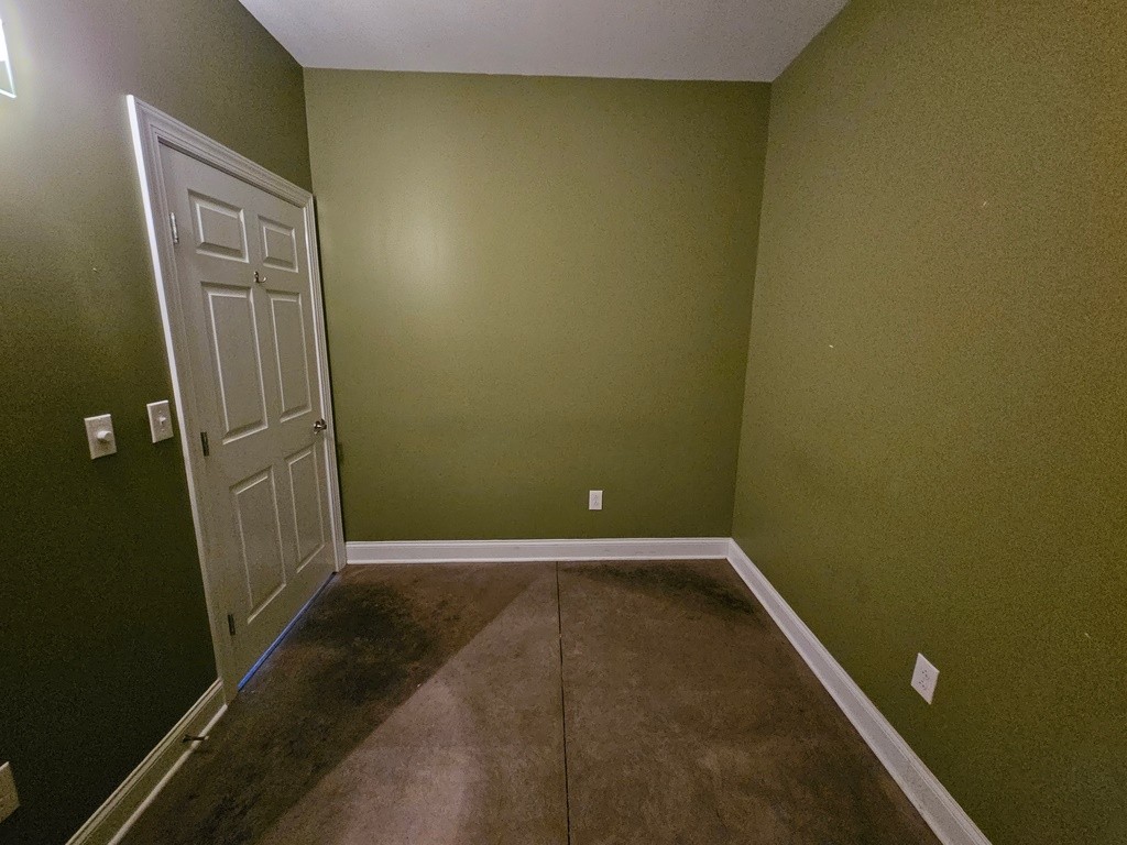 1175 Rock Springs Rd #100 Property Photo 28