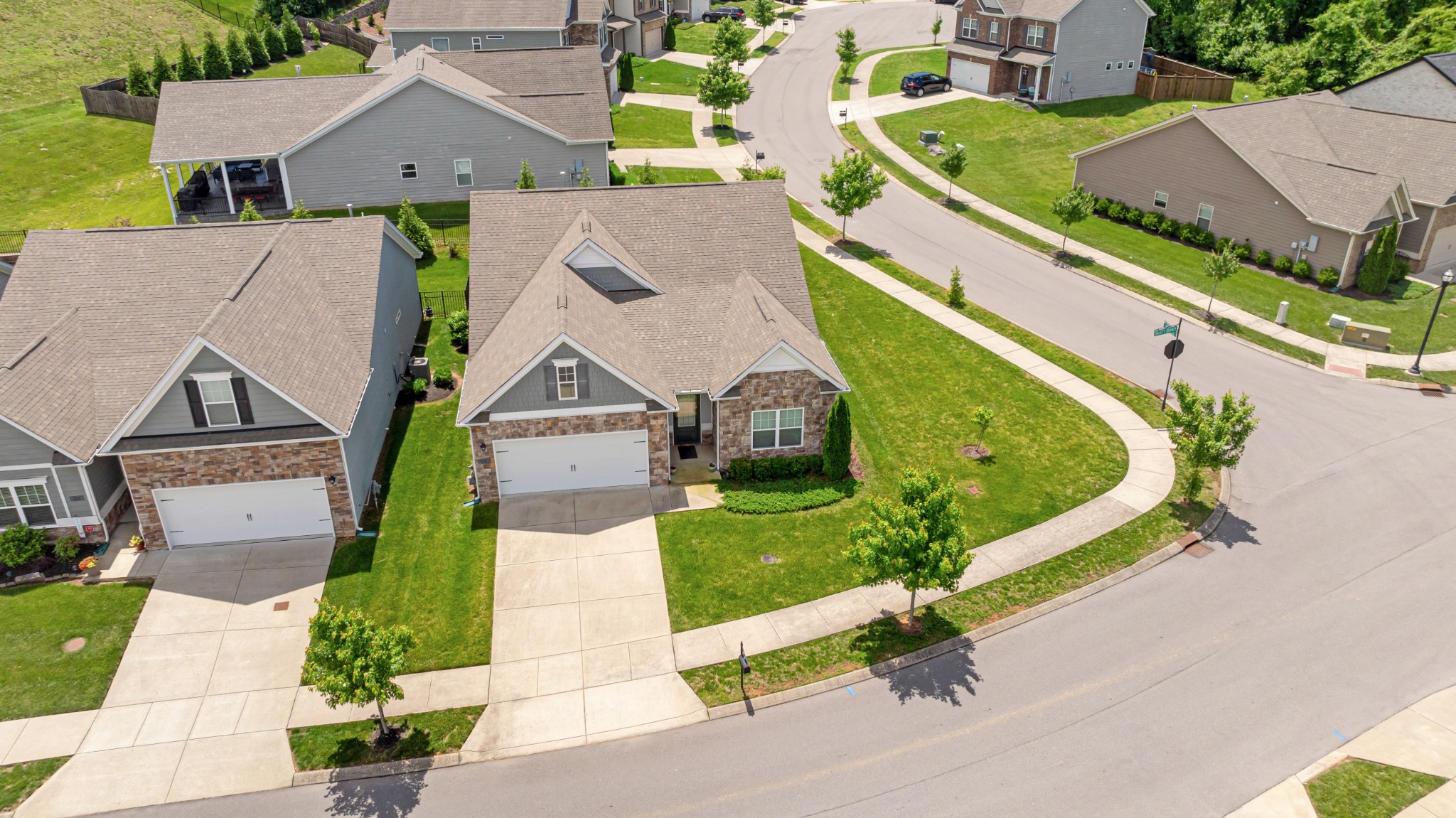 25 Baileys Br Property Photo 1