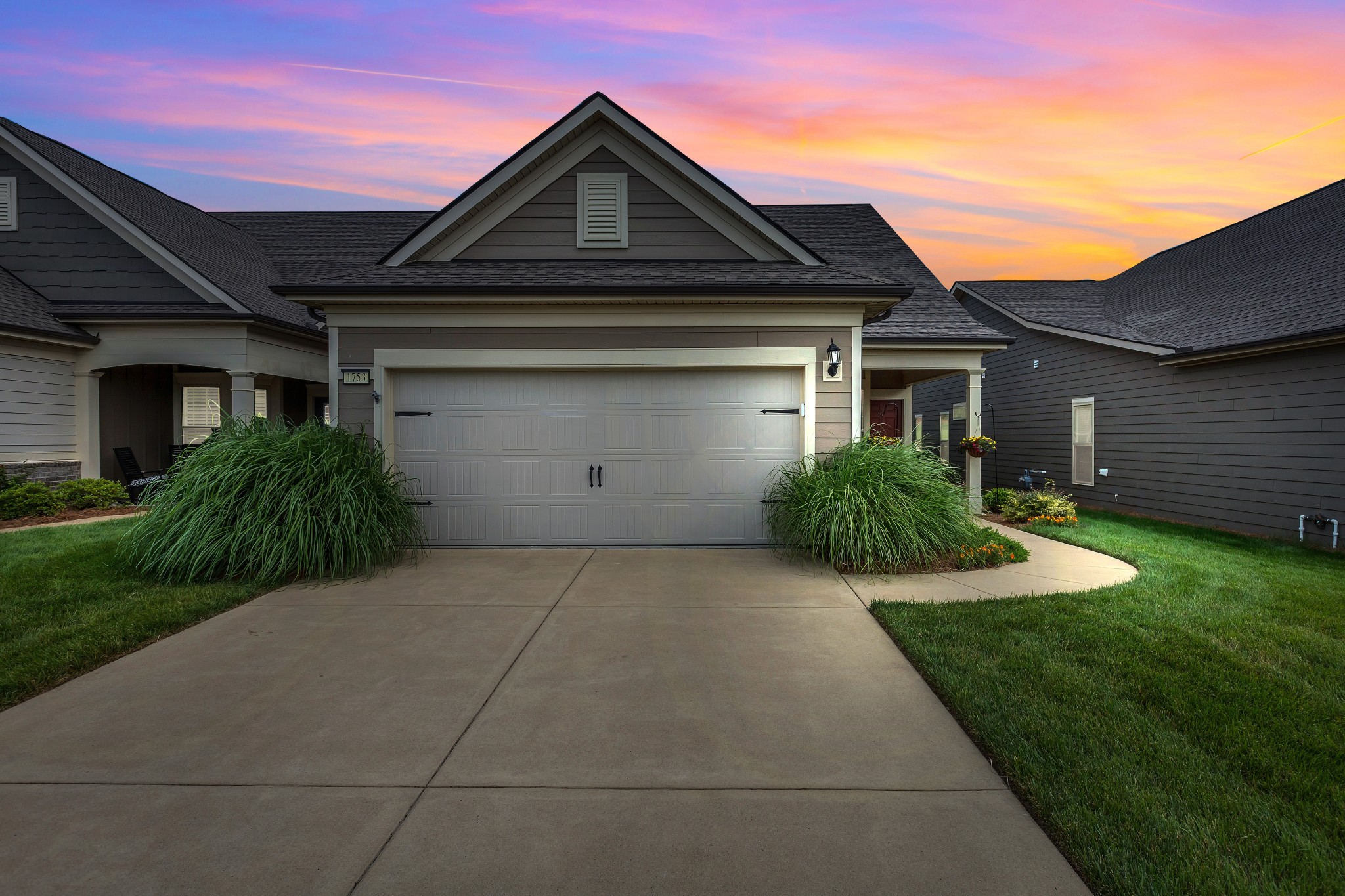 1753 Humphreys Gln Property Photo 4