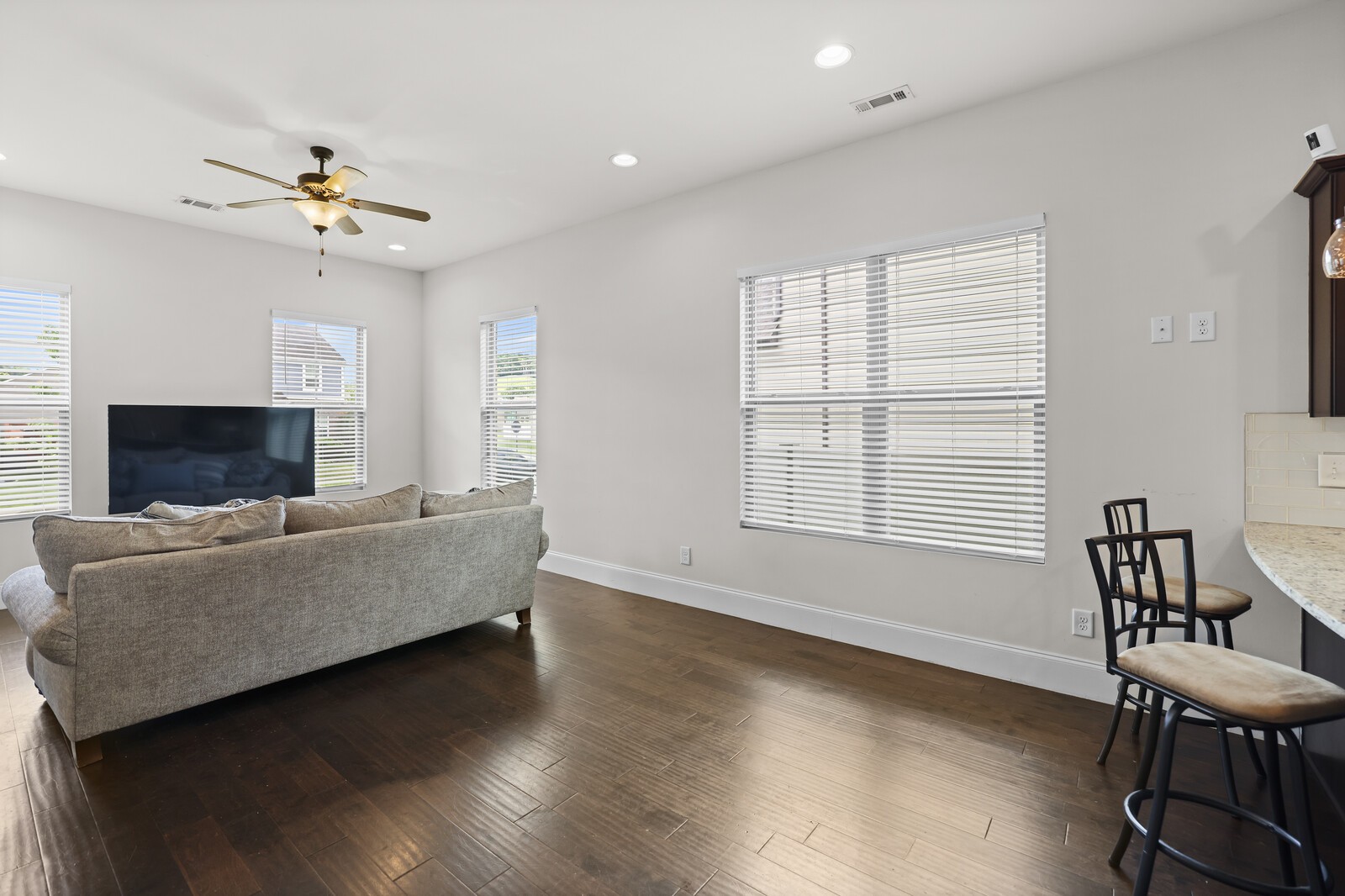 1569 Brockton Ln Property Photo 10