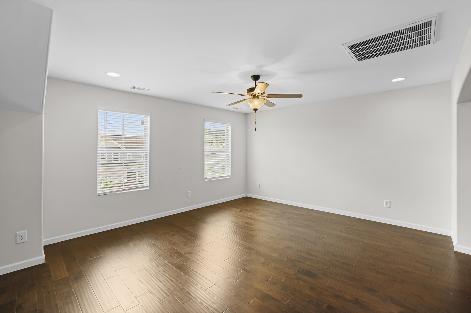 1569 Brockton Ln Property Photo 20