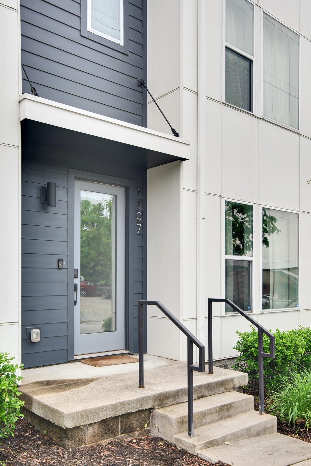 1107 Harmony Way Property Photo 4