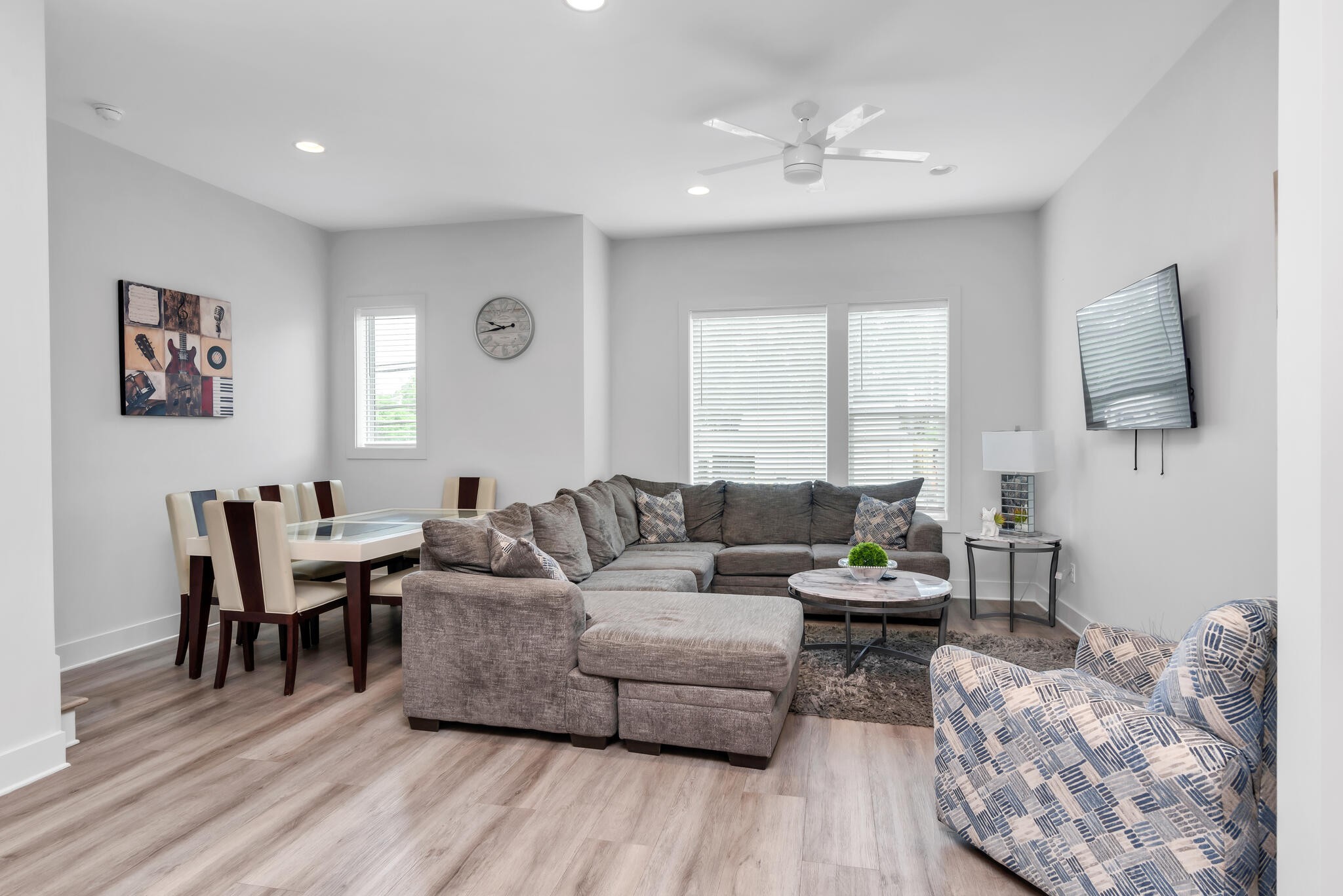 1107 Harmony Way Property Photo 7