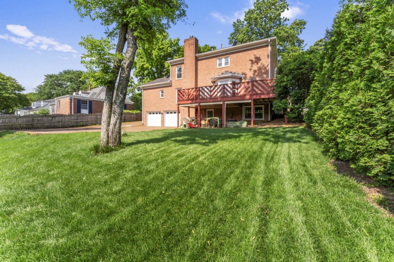 3504 Lealand Ln Property Photo 13