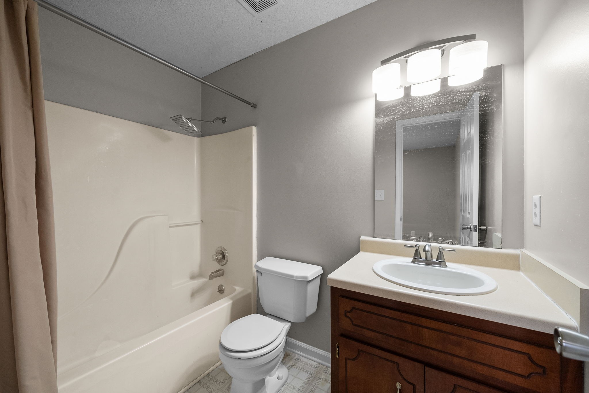 107 Waterford Dr Property Photo 26