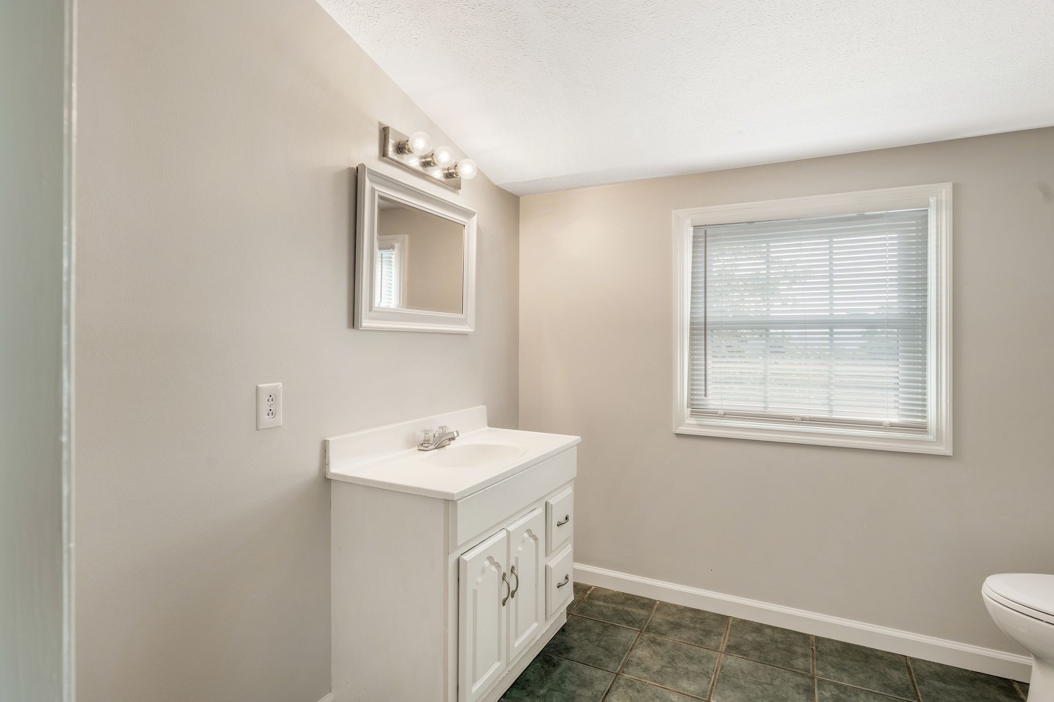 5533 Old Sams Creek Rd Property Photo 33