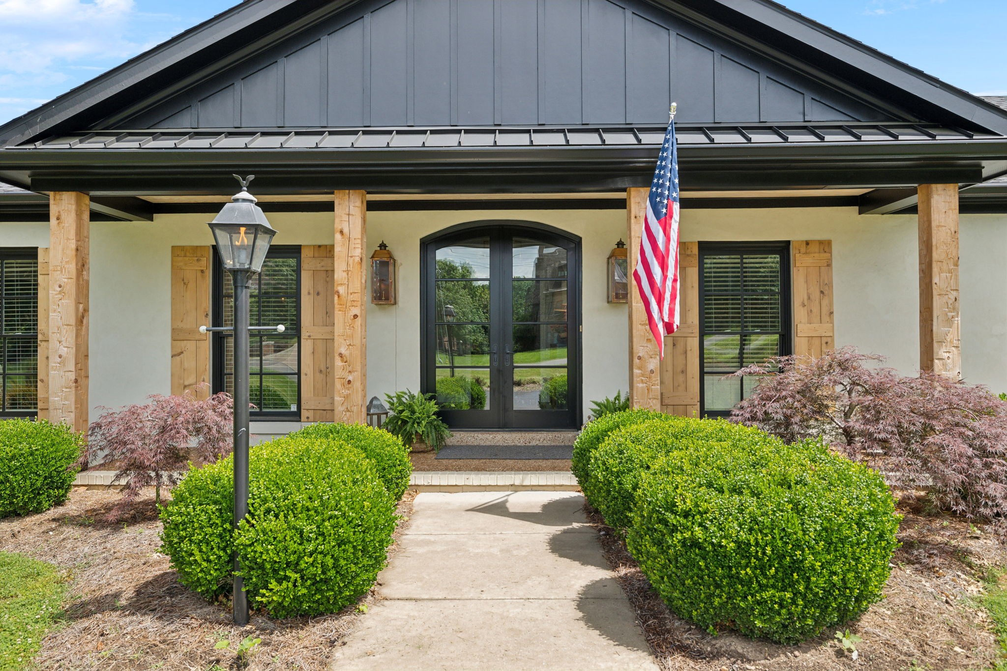 106 Steeplechase Ln Property Photo 5