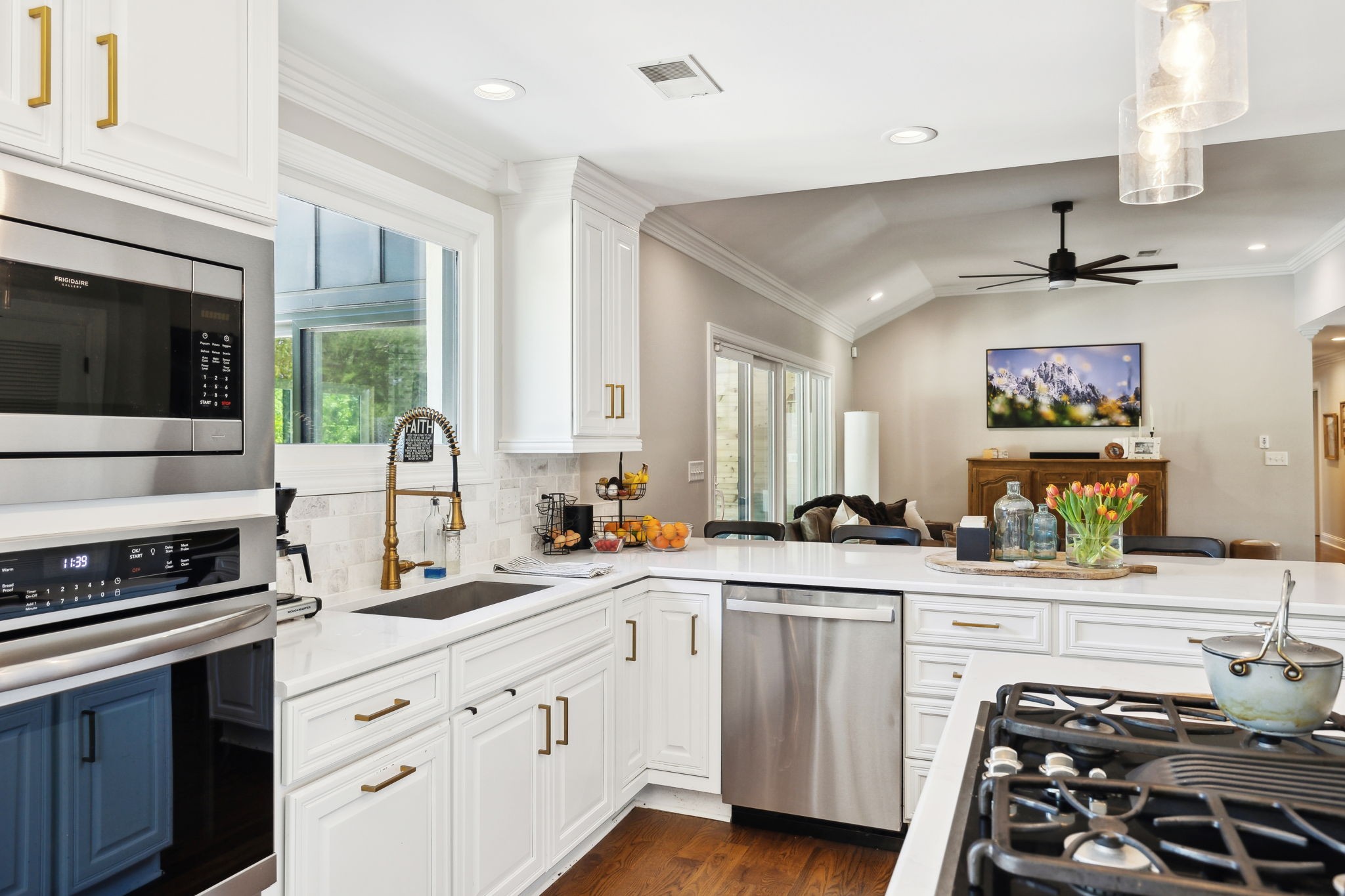 106 Steeplechase Ln Property Photo 32