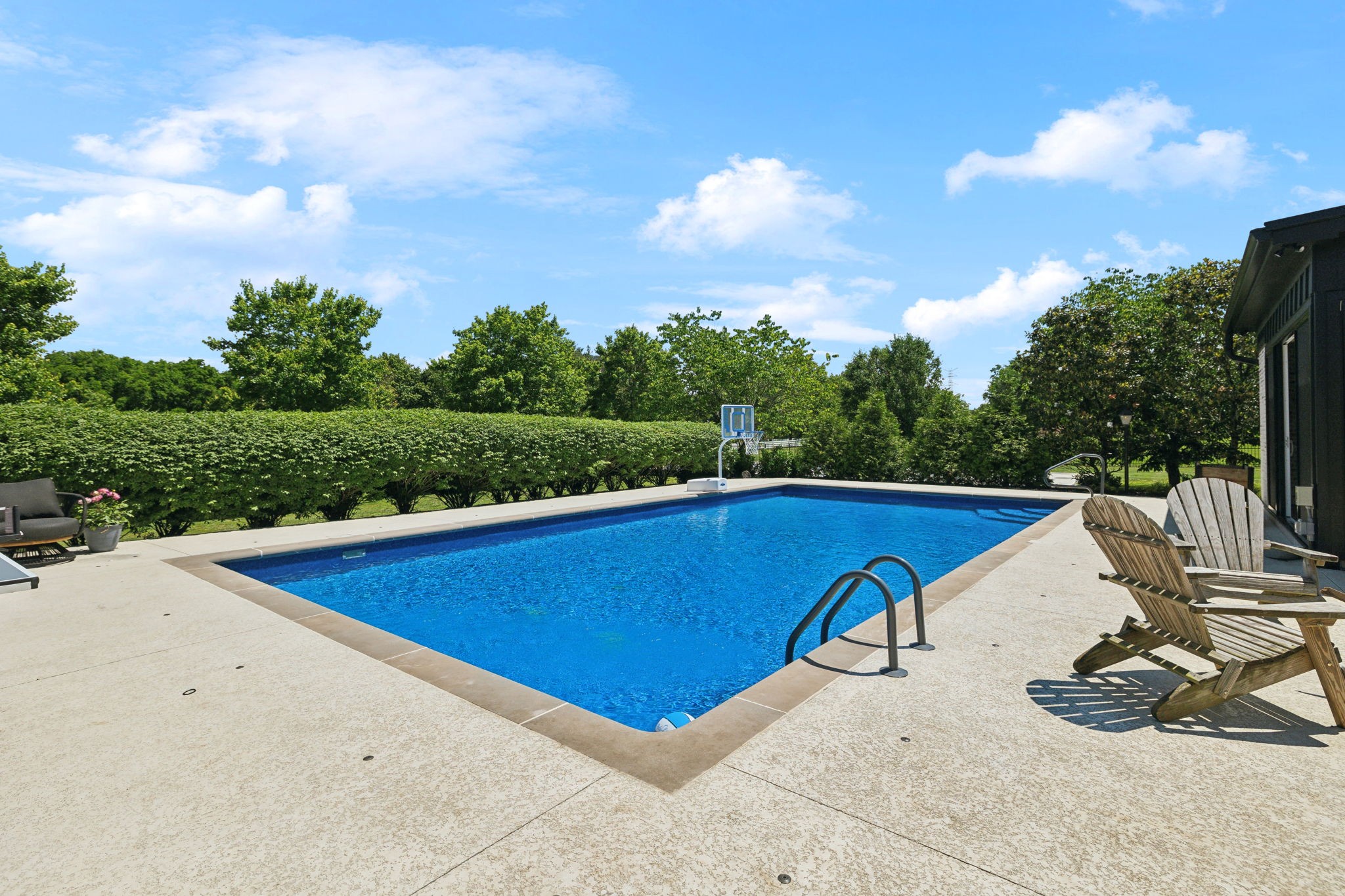 106 Steeplechase Ln Property Photo 73