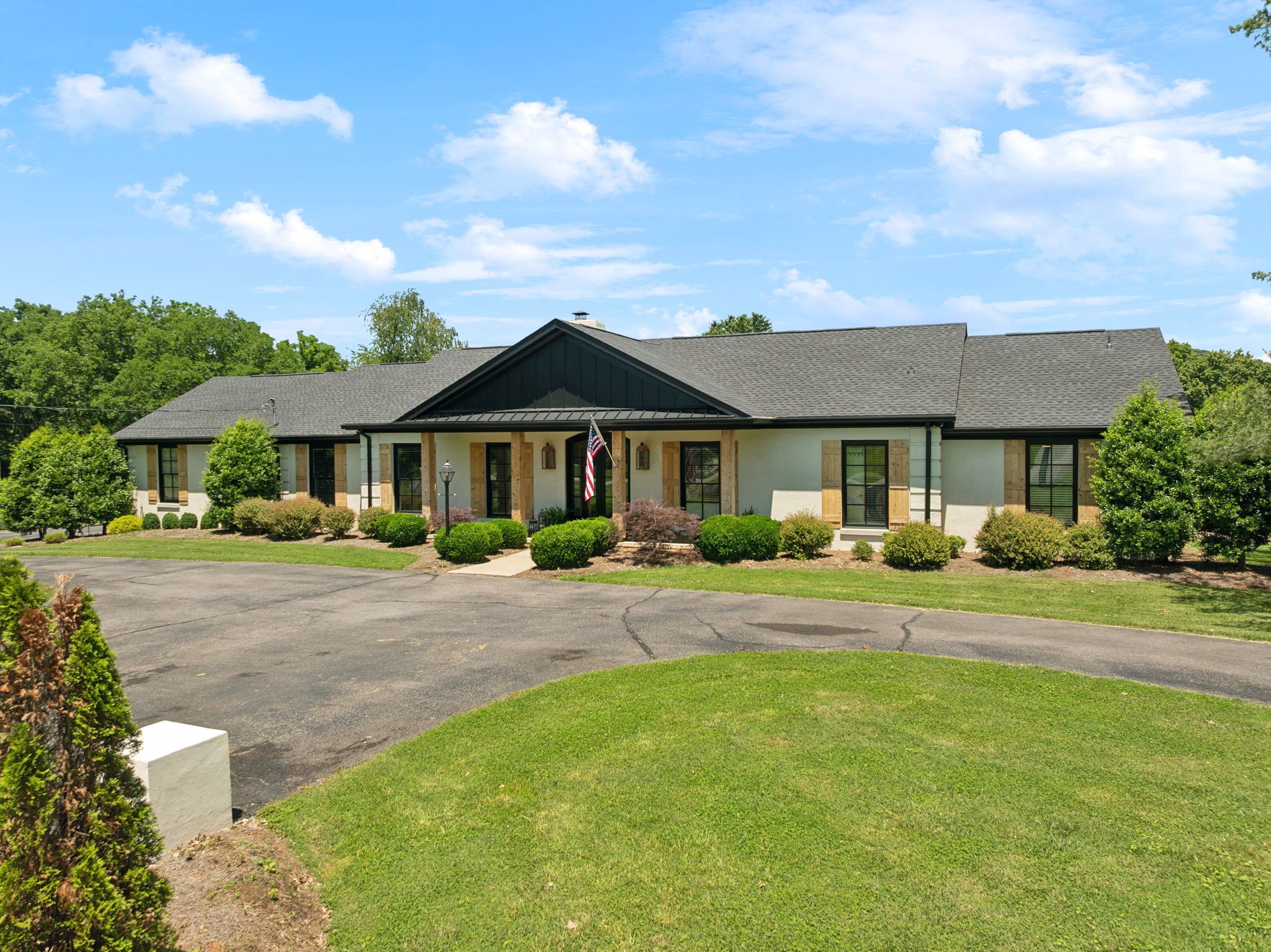 106 Steeplechase Ln Property Photo 80