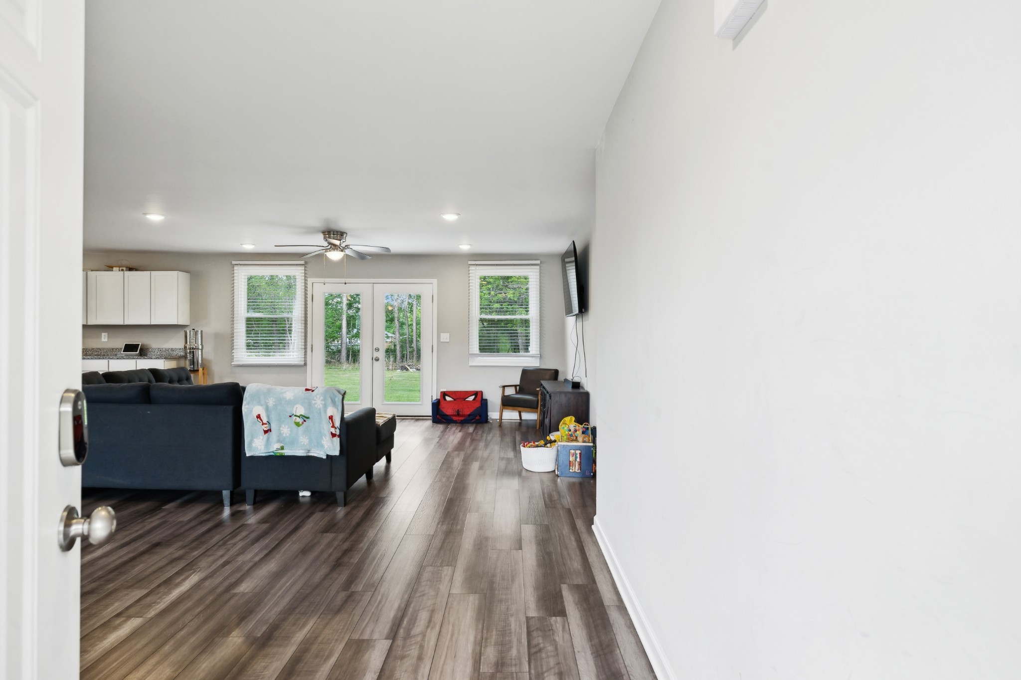 176 Morningside Dr Property Photo 10