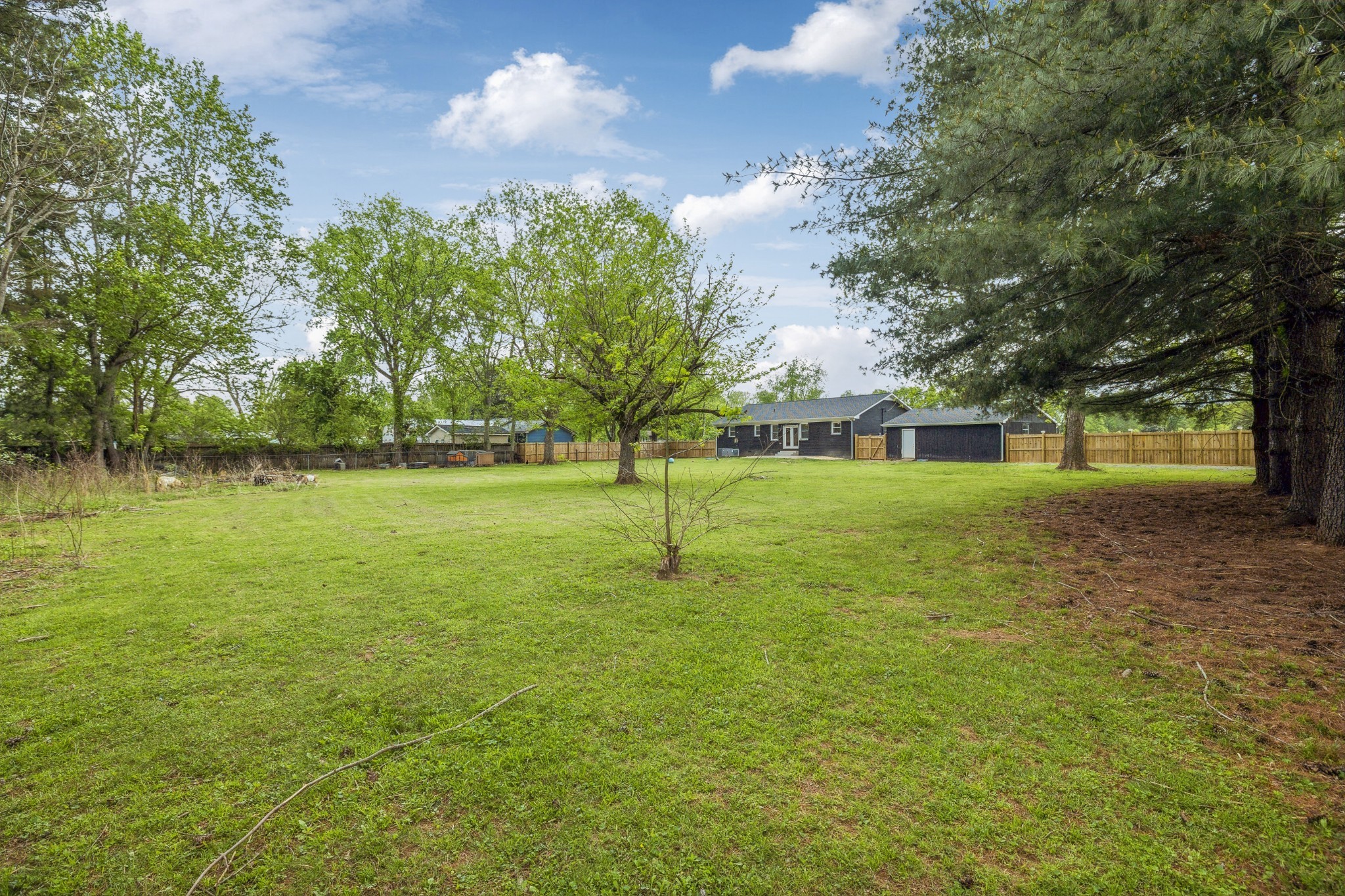 176 Morningside Dr Property Photo 35