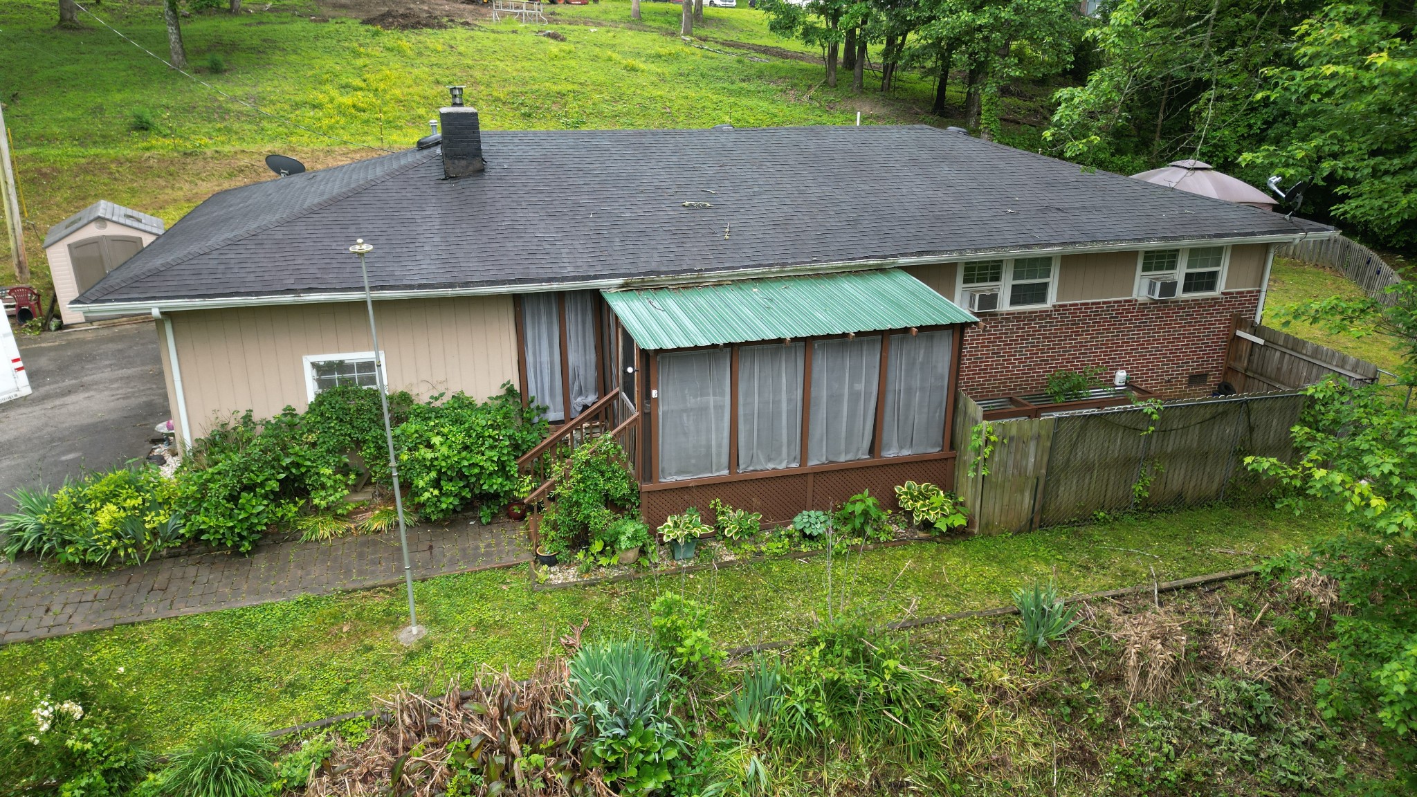 131 Scott Rd