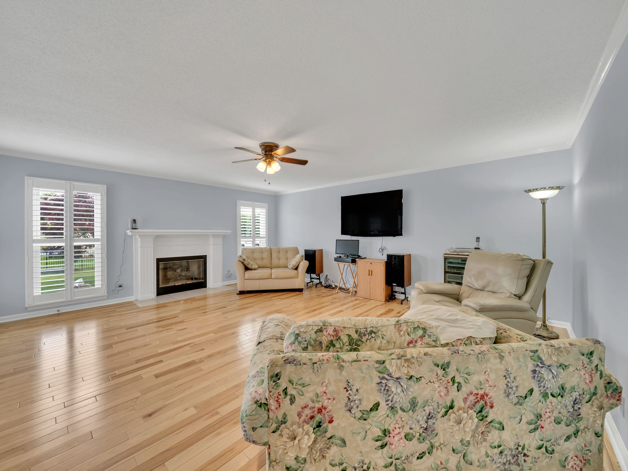 2207 Tom Dr Property Photo 9