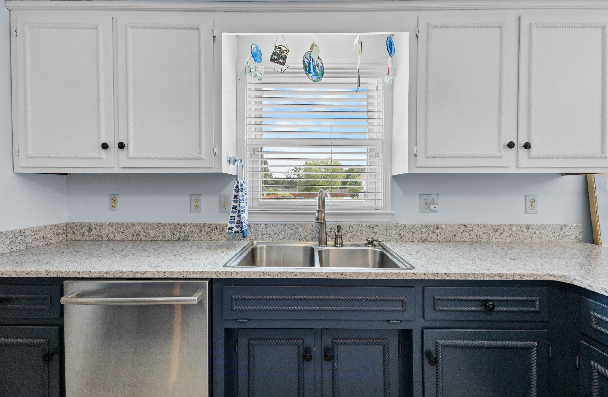 2207 Tom Dr Property Photo 15