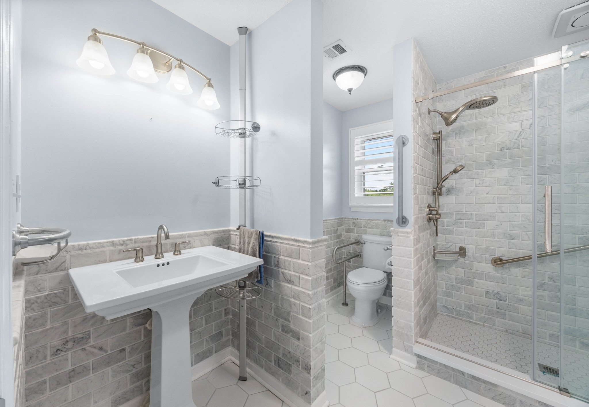 2207 Tom Dr Property Photo 56