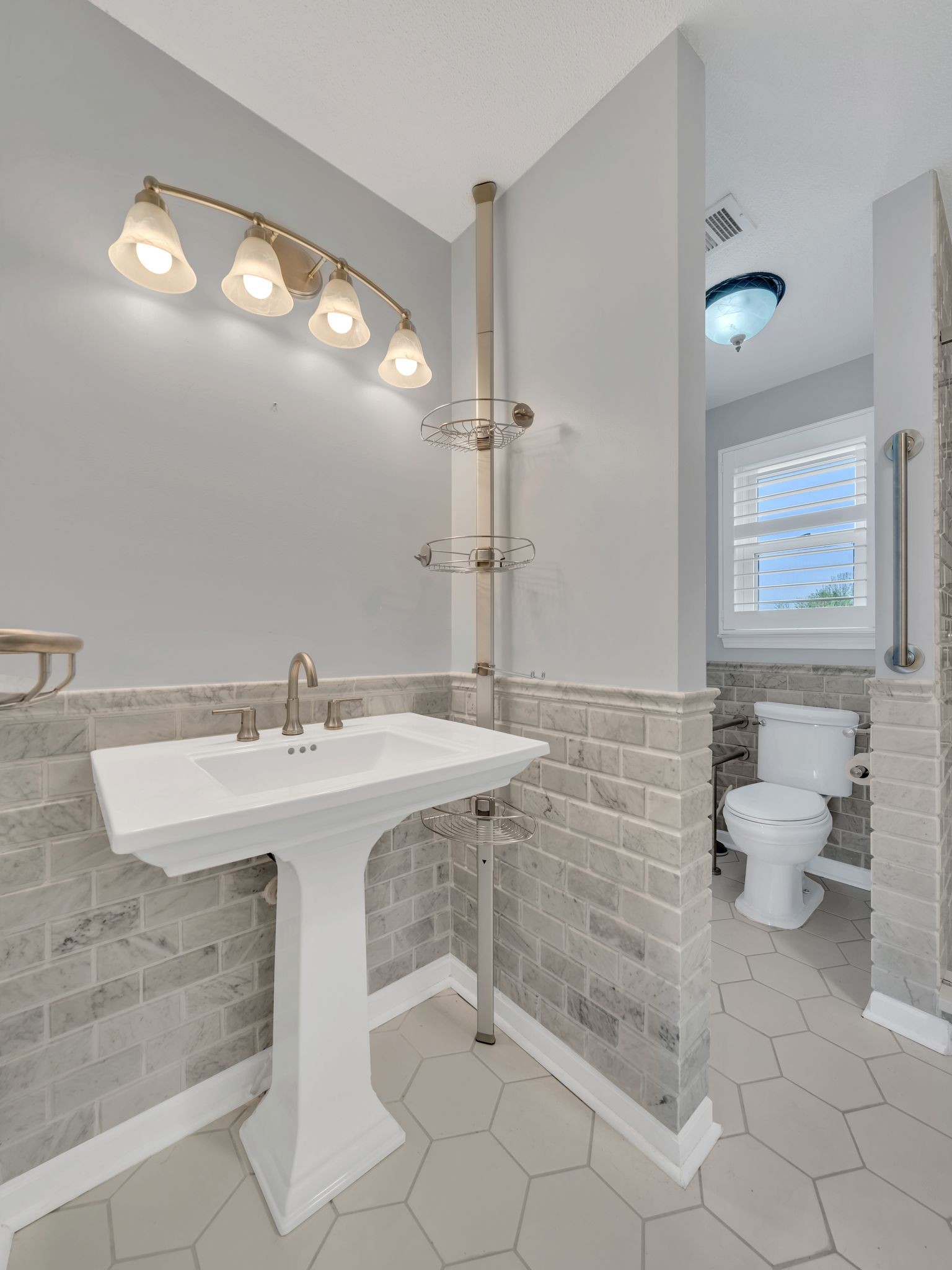 2207 Tom Dr Property Photo 57
