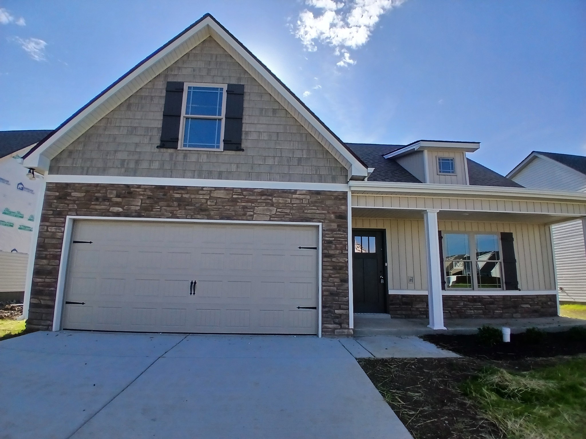 2121 Red Barn Road Property Photo 1