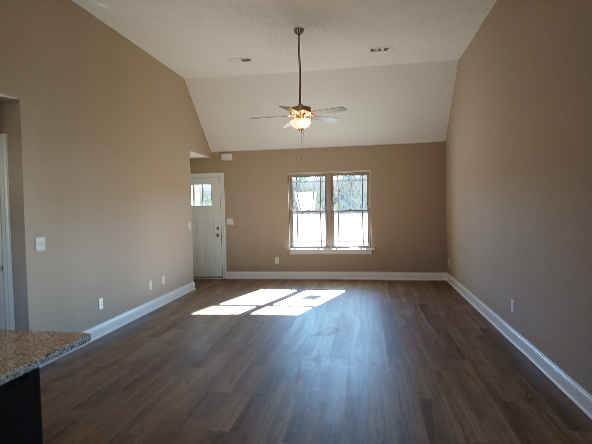 2121 Red Barn Road Property Photo 6