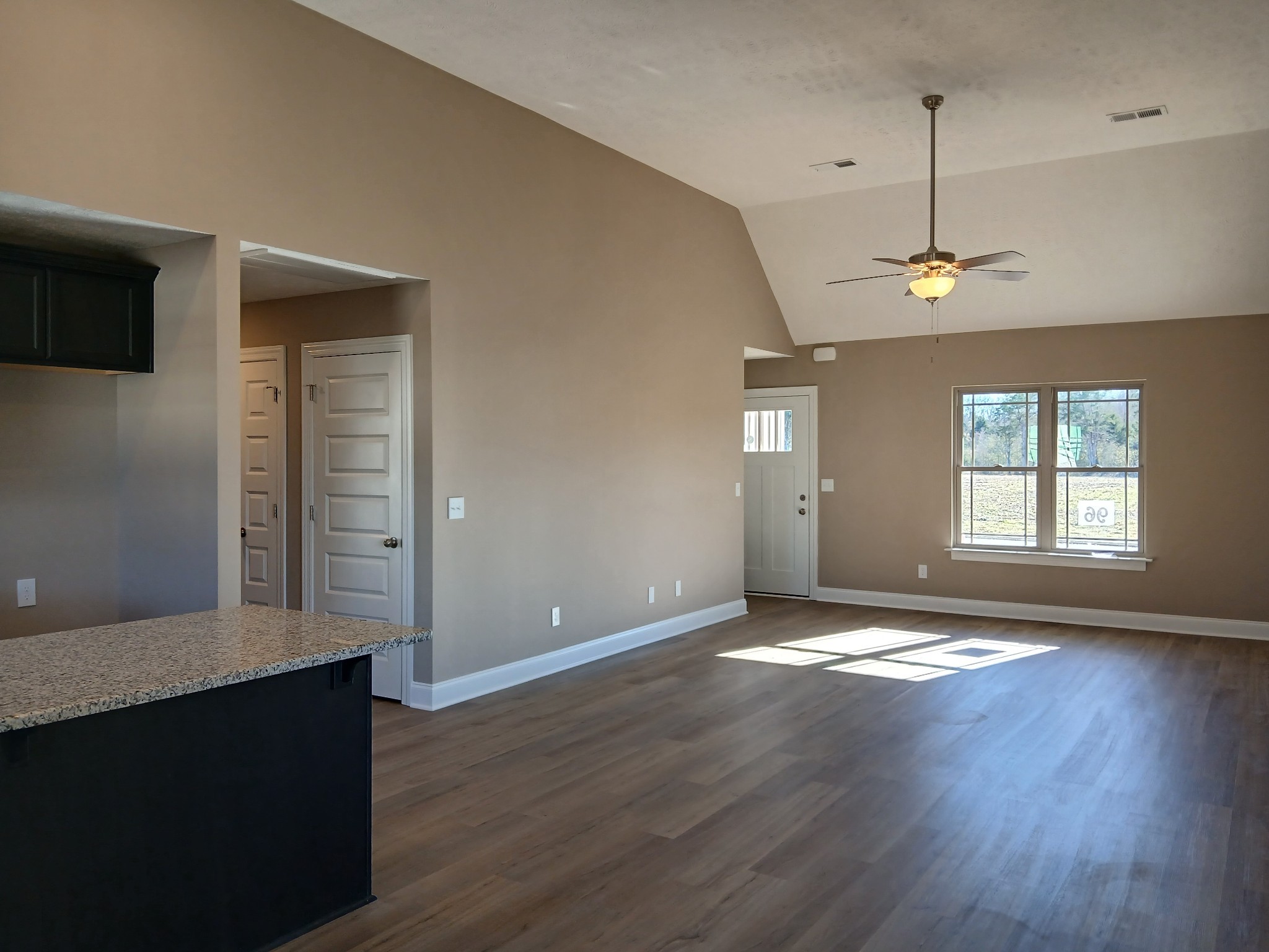 2121 Red Barn Road Property Photo 7