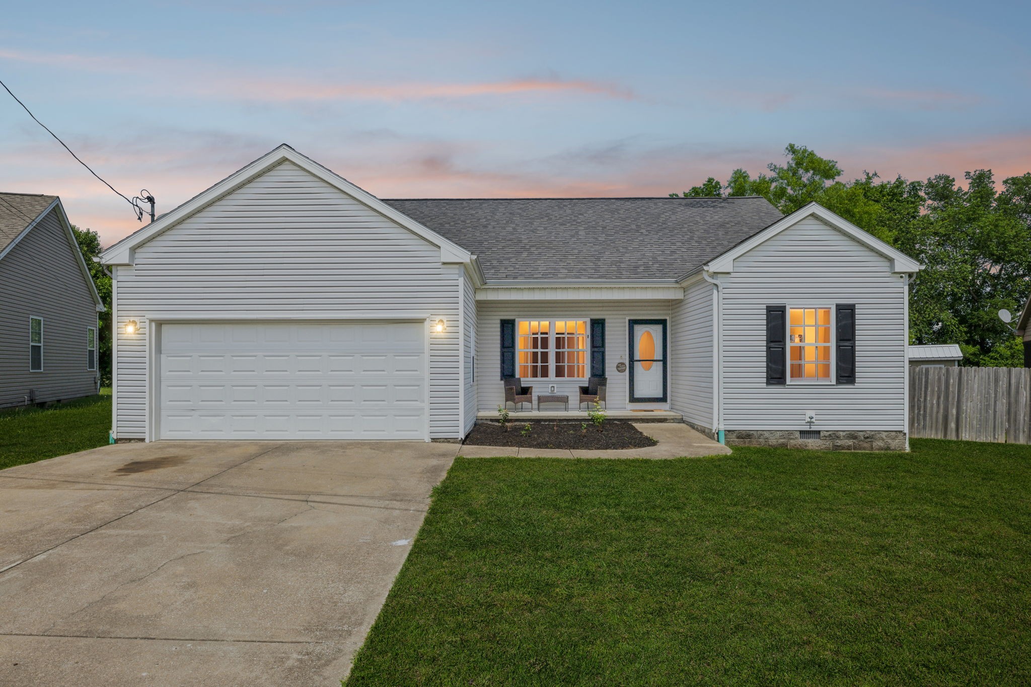 106 Fenton Ct Property Photo 1