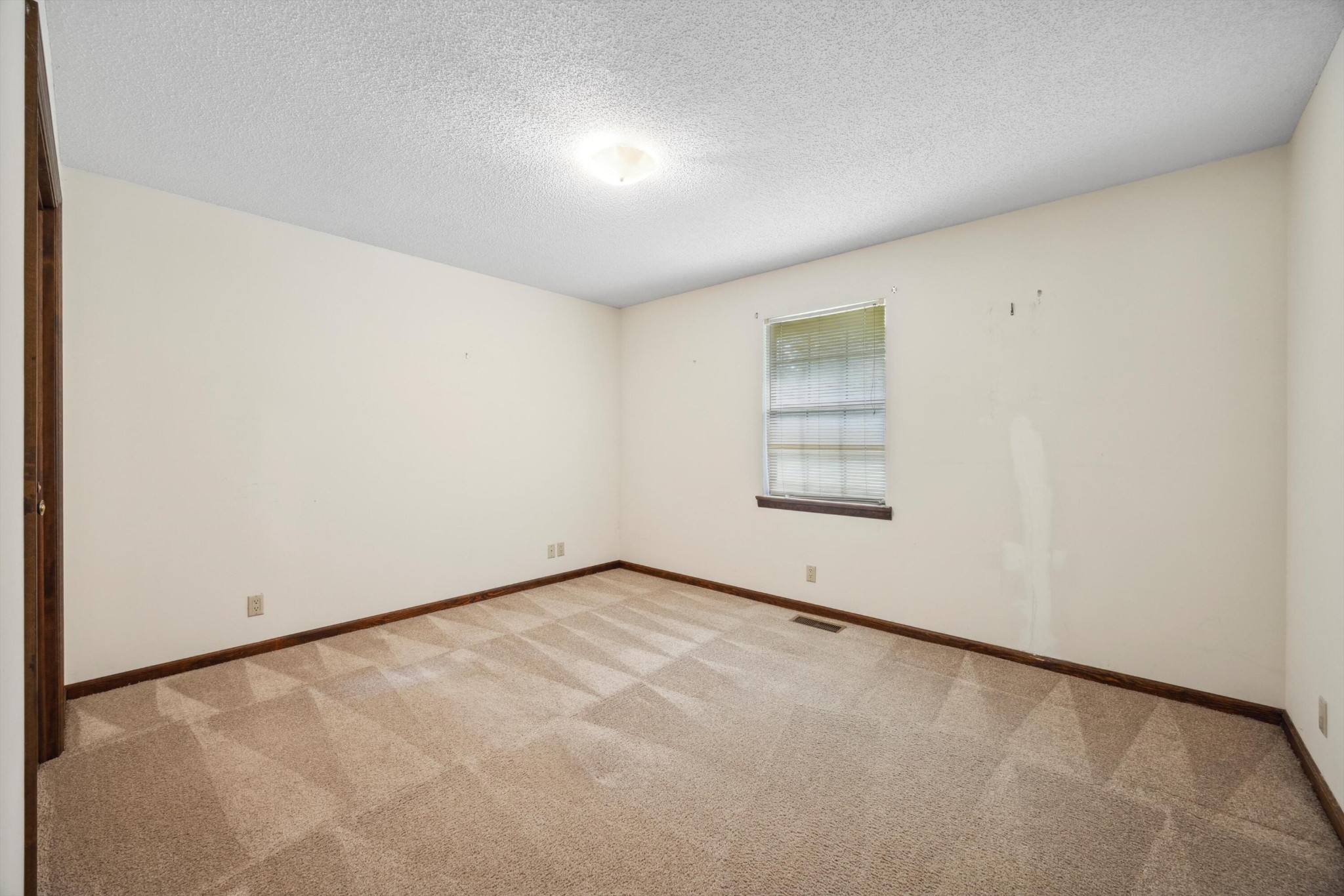 2126 Millard Road Property Photo 23