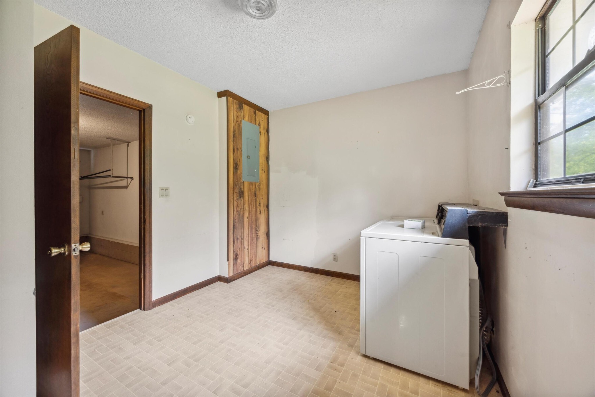 2126 Millard Road Property Photo 25