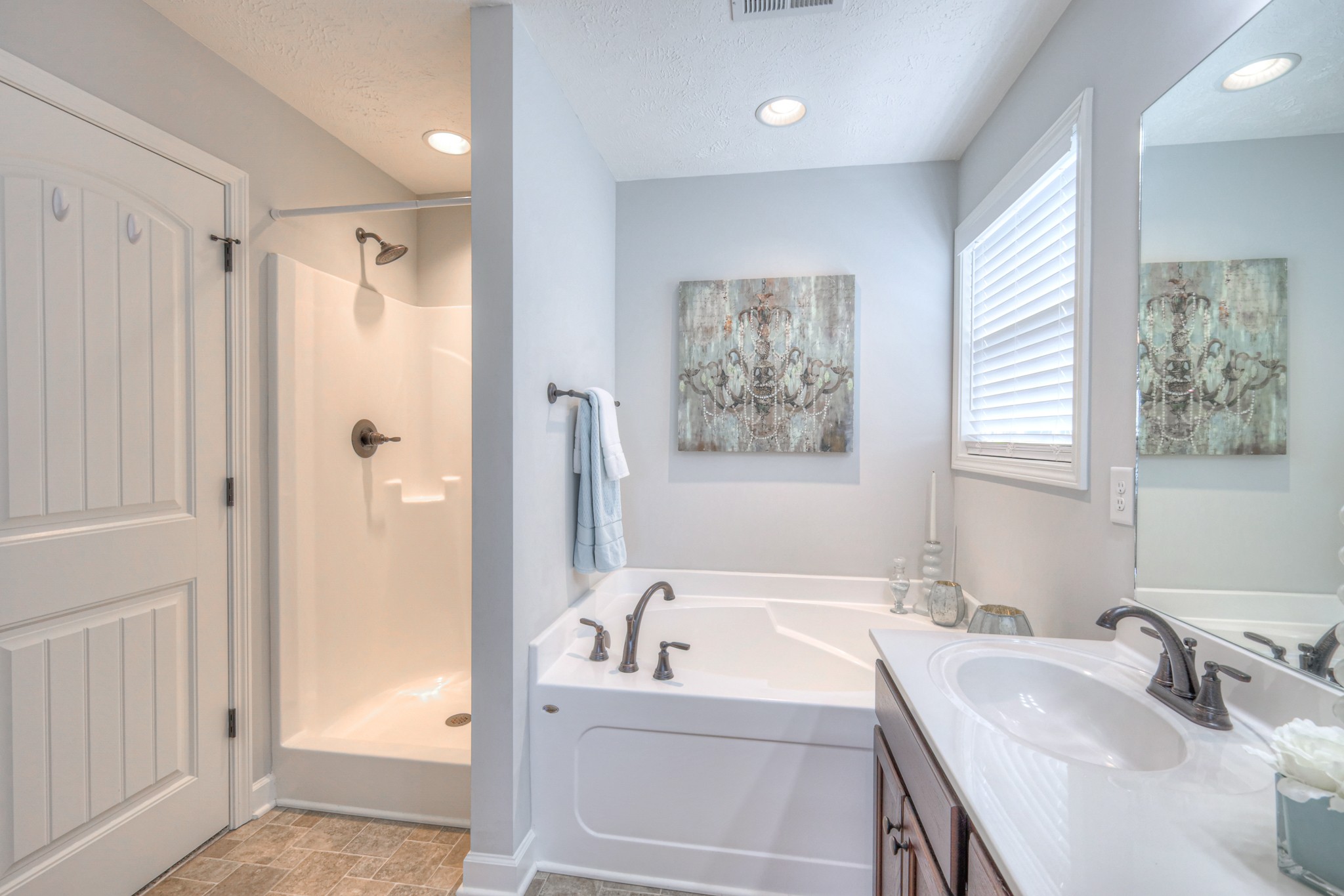 2910 Dusenburg Dr Property Photo 20